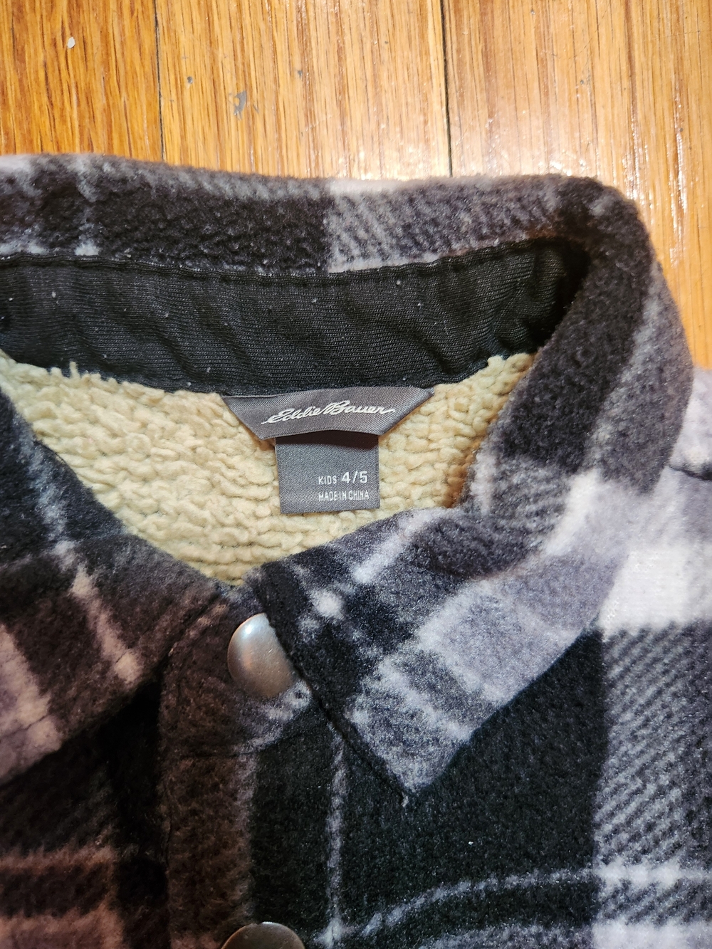 Eddie Bauer Black & Gray Plaid Sherpa-Lined Kids Jacket Size 4/5 - Picture 4 of 15